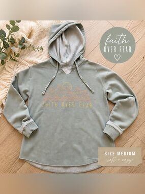 Faith Over Fear Hoodie | Hope Outfitters Christian Sweatshirt Women’s Medium